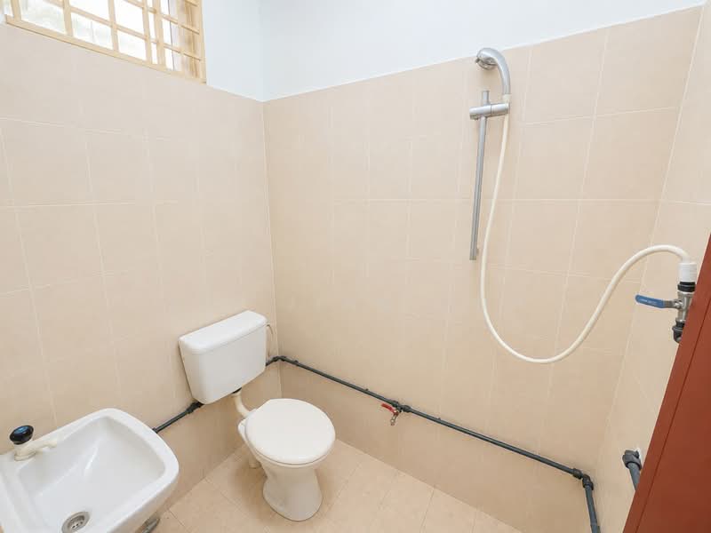 Rumah Bandar untuk Dijual di Taman Mawar (Butterworth) - See Jian Goh - Bathroom - PropertyGuru.com.my