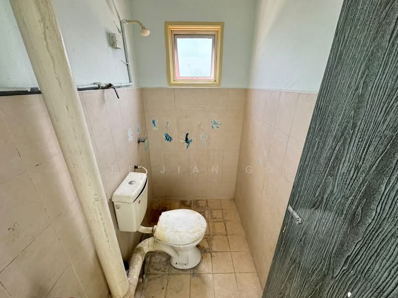 Rumah Bandar untuk Dijual di Taman Mawar (Butterworth) - See Jian Goh - Bathroom - PropertyGuru.com.my