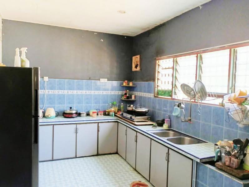 1-storey Terraced House for Sale in Serdang (Kedah) - Michelle Liu - Kitchen - PropertyGuru.com.my