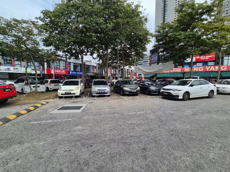 Shop / Office for Sale in Petaling Jaya (Selangor) - James Chan - Exterior - PropertyGuru.com.my