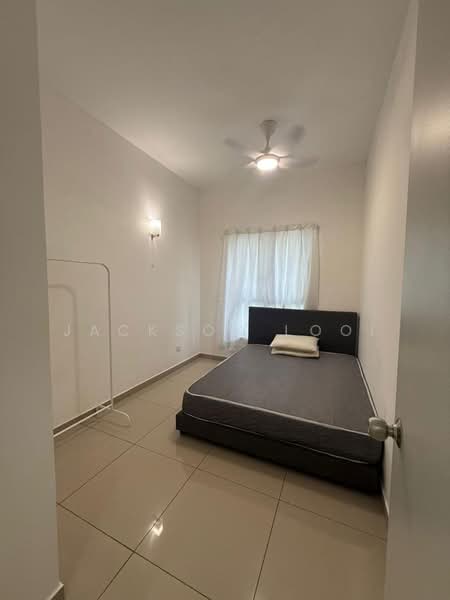 Condominium for Sale at The Holmes 2 - Jackson Looi - Bedroom - PropertyGuru.com.my