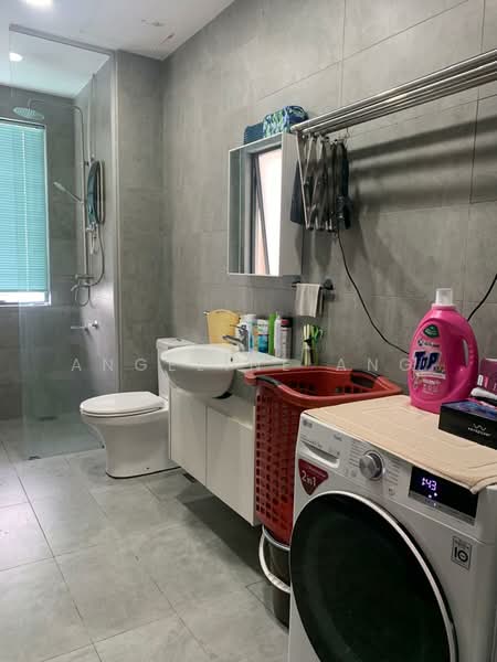 Servis Apartment untuk Disewa di USJ One (You One) - ANGELINE ANG - Bathroom - PropertyGuru.com.my