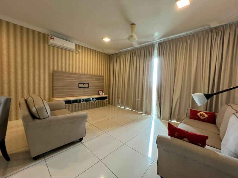 Kondominium untuk Dijual di The Latitude Condominium - Enoch Tiu - Living Room - PropertyGuru.com.my