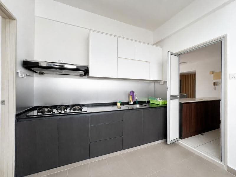 Condominium for Sale at The Latitude Condominium - Enoch Tiu - Kitchen - PropertyGuru.com.my