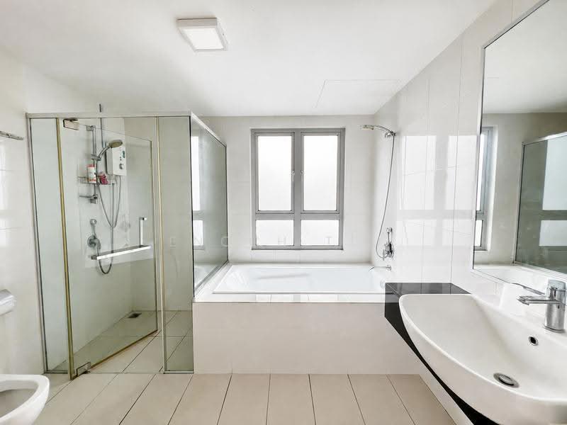Condominium for Sale at The Latitude Condominium - Enoch Tiu - Bathroom - PropertyGuru.com.my