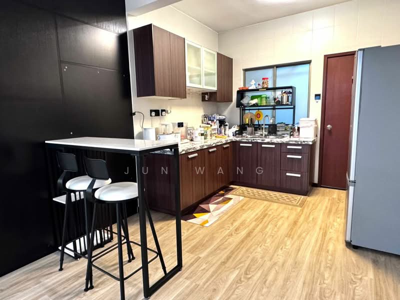 Pangsapuri untuk Dijual di Molek Pine 2 - Jun Wang - PropertyGuru.com.my