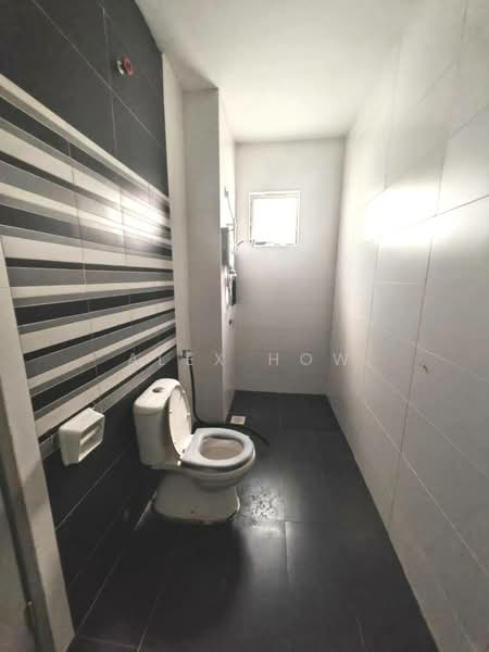 Rumah Kluster untuk Disewa di Johor Bahru (Johor) - Alex How - Bathroom - PropertyGuru.com.my