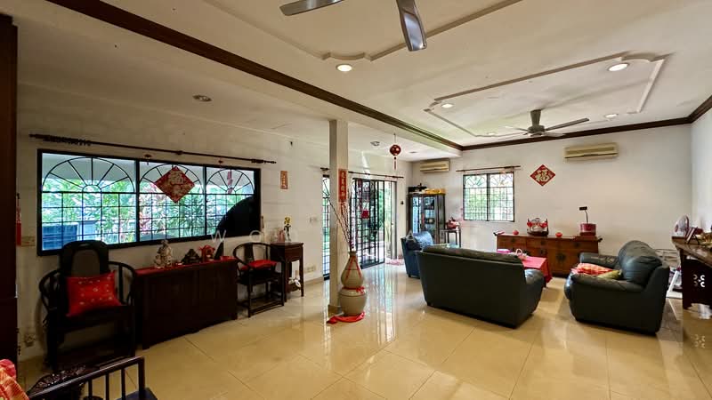 Rumah Berkembar untuk Dijual di Bangsar (Kuala Lumpur) - Wooi Tatt - Living Room - PropertyGuru.com.my