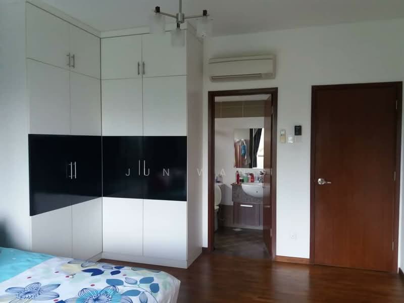 Pangsapuri untuk Dijual di Molek Pine 2 - Jun Wang - PropertyGuru.com.my