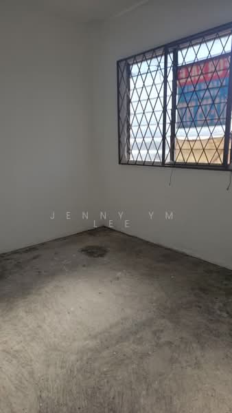 Rumah Flat untuk Dijual di Flat PKNS Seksyen 8 - Jenny YM Lee - Interior - PropertyGuru.com.my