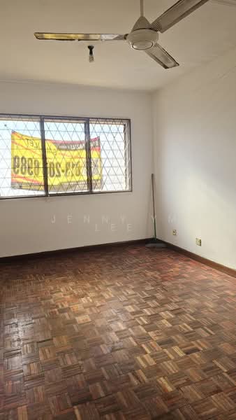 Rumah Flat untuk Dijual di Flat PKNS Seksyen 8 - Jenny YM Lee - Interior - PropertyGuru.com.my