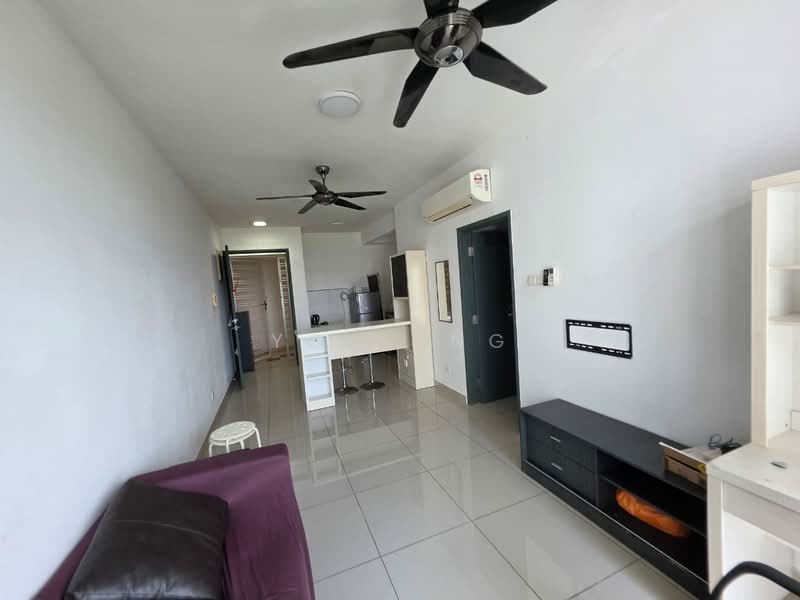 Servis Apartment untuk Disewa di D'Ambience Residences (Pangsapuri Ikatan Flora) - YC Fung - Living Room - PropertyGuru.com.my