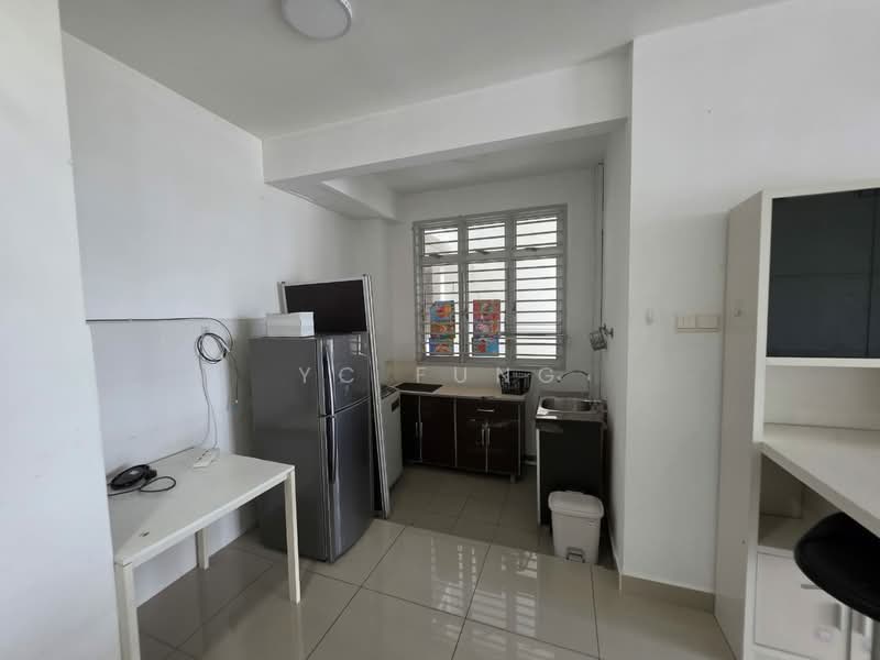 Servis Apartment untuk Disewa di D'Ambience Residences (Pangsapuri Ikatan Flora) - YC Fung - Kitchen - PropertyGuru.com.my