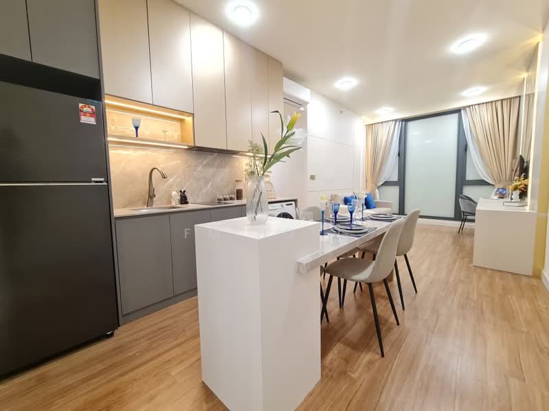 Condominium for Sale at Aurum Residence - FM Hong - Kitchen - PropertyGuru.com.my