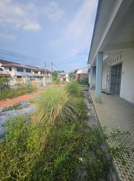 Semi-Detached House for Sale in Housing Trust (Ipoh) - Tee Pony - PropertyGuru.com.my