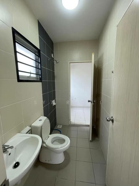 2-storey Terraced House for Rent in Setia Ecohill (Semenyih) - Sya Rusli - Bathroom - PropertyGuru.com.my