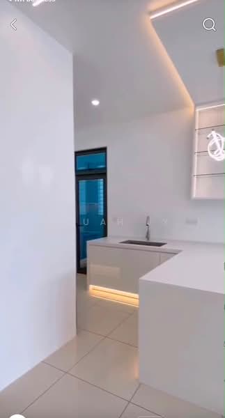 Kondominium untuk Disewa di Queens Residences Q2 @ Queens Waterfront - Chuah Jy - Kitchen - PropertyGuru.com.my