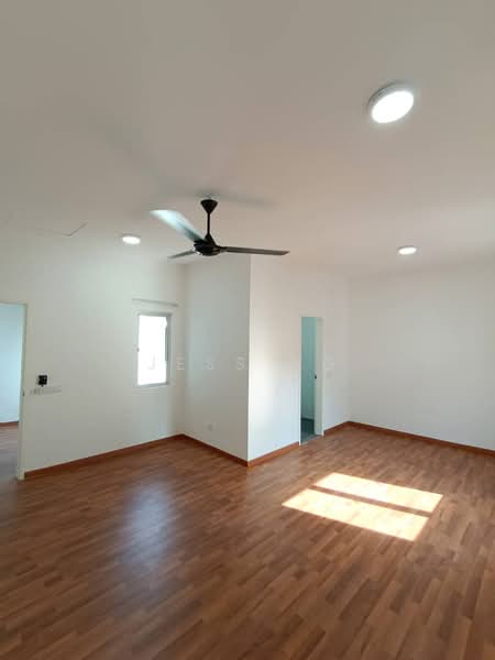 2-storey Terraced House for Rent in Beranang (Selangor) - jess ng - Living Room - PropertyGuru.com.my