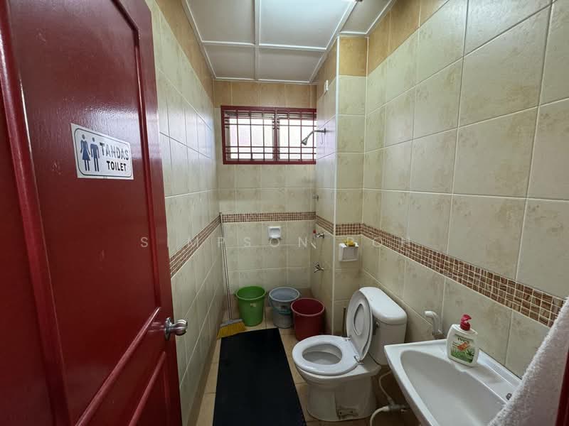 Rumah Berkembar untuk Dijual di Bukit Indah (Iskandar Puteri (Nusajaya)) - Simpson Poh - Bathroom - PropertyGuru.com.my