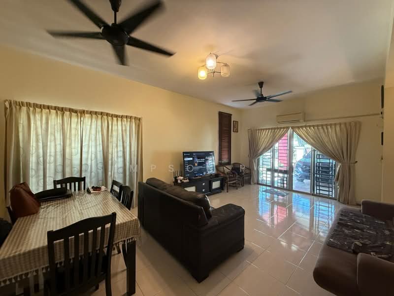 Rumah Teres 2-Tingkat untuk Dijual di Taman Nusa Idaman (Iskandar Puteri (Nusajaya)) - Simpson Poh - Living Room - PropertyGuru.com.my