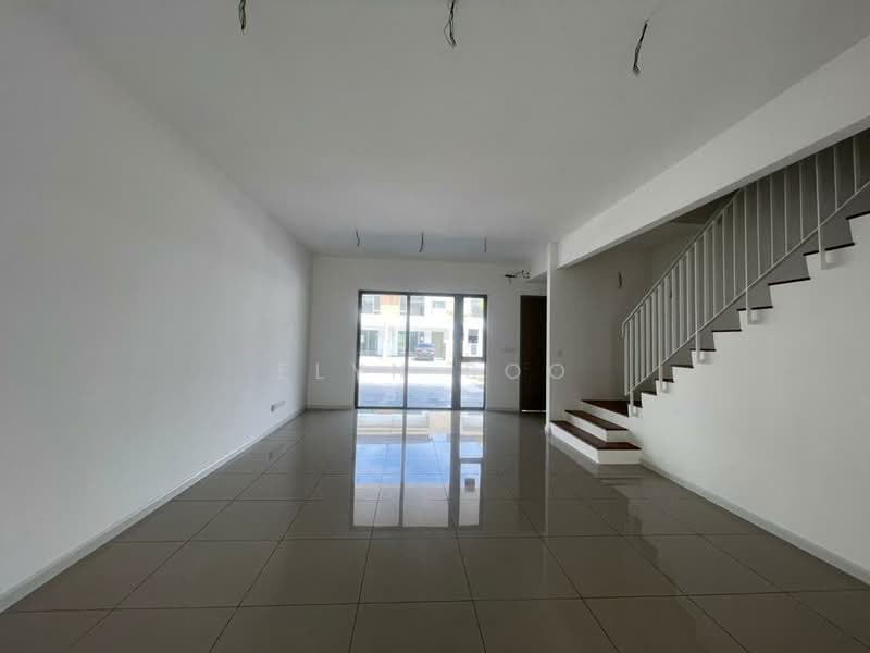 2-storey Terraced House for Rent in Bandar Gamuda Cove (Dengkil) - Elyn Soo - Living Room - PropertyGuru.com.my