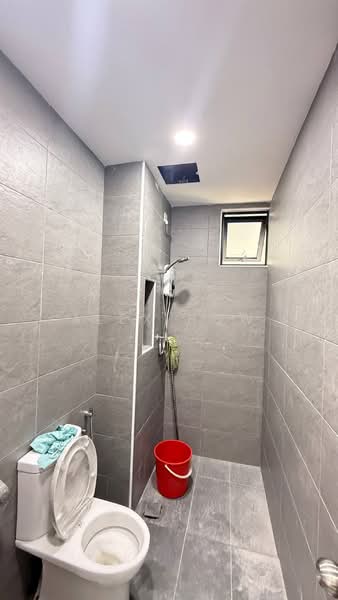 Pangsapuri untuk Disewa di KSL Bukit Gemilang - Alex How - Bathroom - PropertyGuru.com.my