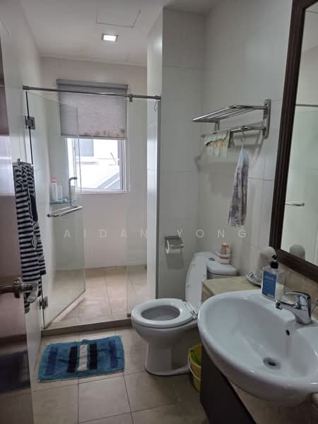 Rumah Berkembar untuk Dijual di Sierramas (Sungai Buloh) - Aidan Yong - Bathroom - PropertyGuru.com.my