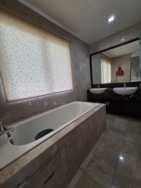 Rumah Berkembar untuk Dijual di Sierramas (Sungai Buloh) - Aidan Yong - Bathroom - PropertyGuru.com.my