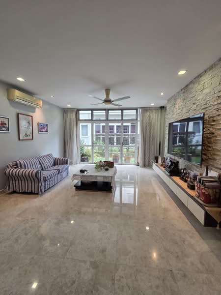 Rumah Berkembar untuk Dijual di Sierramas (Sungai Buloh) - Aidan Yong - Living Room - PropertyGuru.com.my