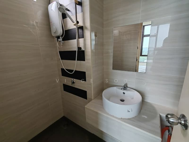Service Residence for Rent at D'Summit Residences - Vince Soo - Bathroom - PropertyGuru.com.my