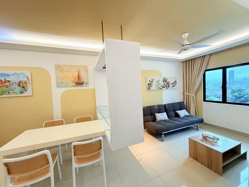 Servis Apartment untuk Dijual di Hedgeford 10 Residences - Sam Jamal - Living Room - PropertyGuru.com.my