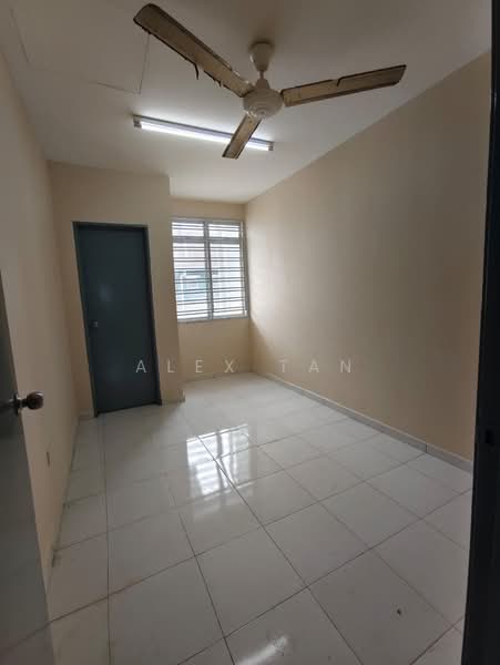 2-storey Terraced House for Sale in Nusantara Prima (Gelang Patah) - ALEX TAN - PropertyGuru.com.my