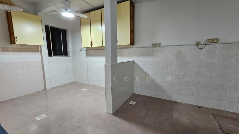 1-storey Terraced House for Rent in Bandar Baru Bangi (Selangor) - Taty Nordin - Kitchen - PropertyGuru.com.my