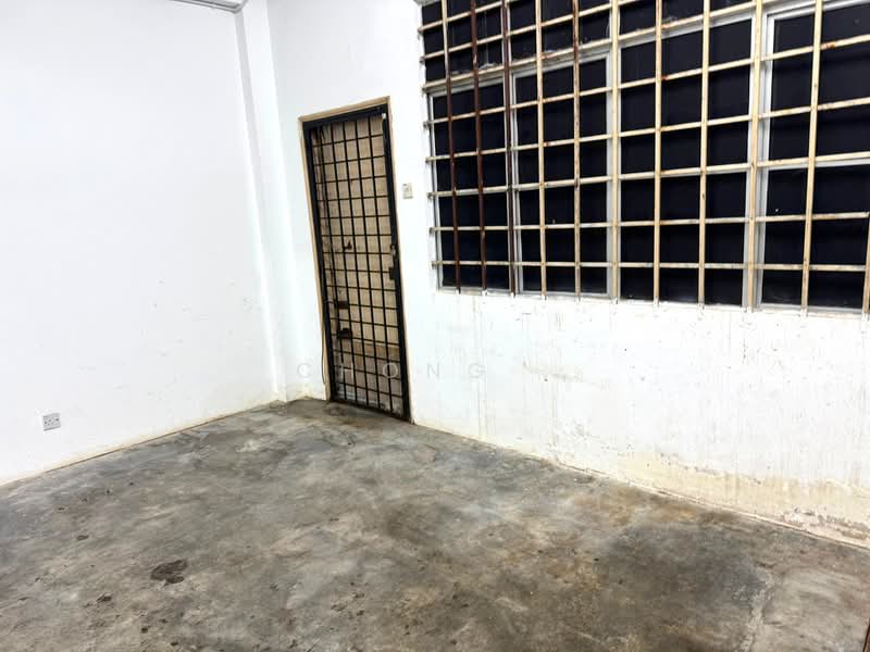 Shop for Rent in Kajang Perdana (Kajang) - Chong . - Interior - PropertyGuru.com.my