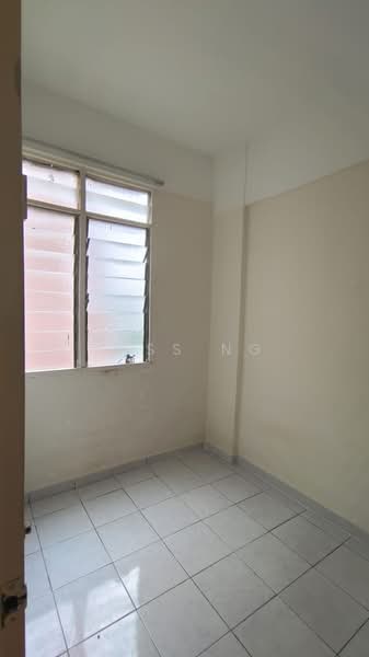 Flat for Sale at Sri Mewah (Kampung Aman 1) - jess ng - Interior - PropertyGuru.com.my