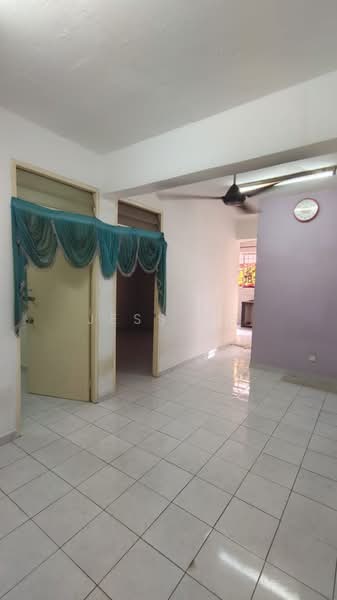 Flat for Sale at Sri Mewah (Kampung Aman 1) - jess ng - Interior - PropertyGuru.com.my