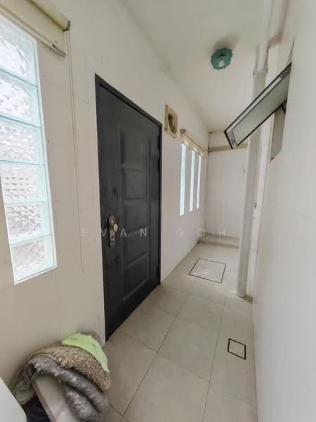 Rumah Teres 2 Tingkat untuk Disewa di Taman Meranti Jaya (Puchong) - Evan Goh - Corridor - PropertyGuru.com.my