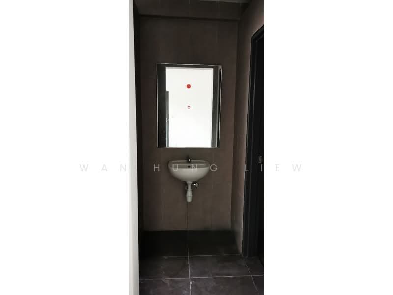 Shop / Office for Rent in Seksyen U13 (Setia Alam) - Wan Hung Liew - Bathroom - PropertyGuru.com.my