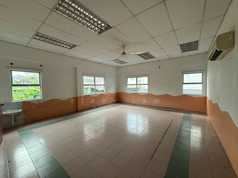 Rumah Banglo untuk Dijual di Taman Ampang Utama (Ampang) - Terry Law - PropertyGuru.com.my
