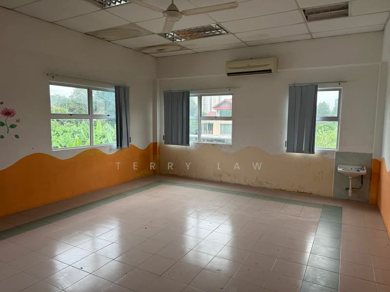 Rumah Banglo untuk Dijual di Taman Ampang Utama (Ampang) - Terry Law - PropertyGuru.com.my