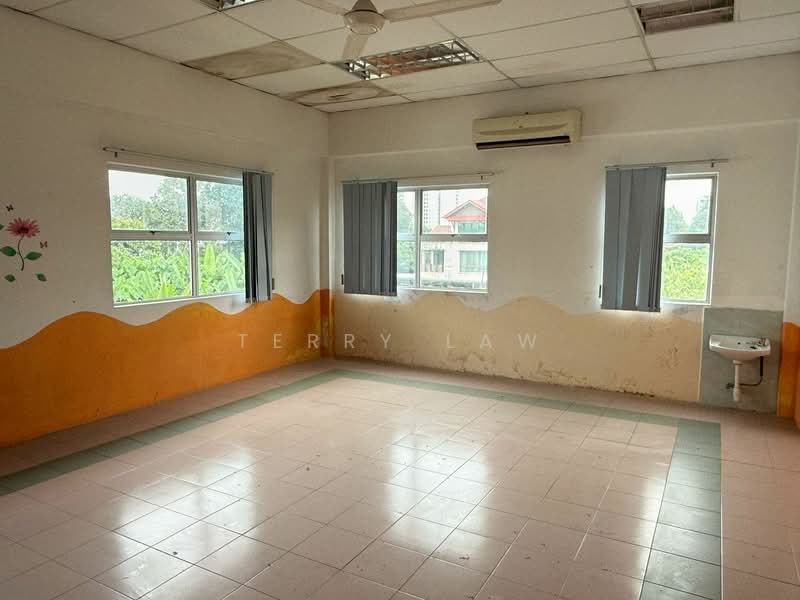 Rumah Banglo untuk Dijual di Taman Ampang Utama (Ampang) - Terry Law - PropertyGuru.com.my