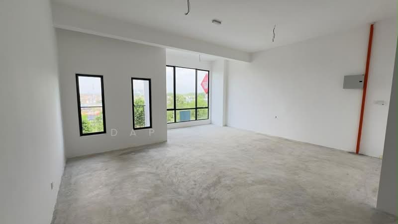 Shop / Office for Rent in Austin Crest (Johor Bahru) - Daphne Lee - Interior - PropertyGuru.com.my