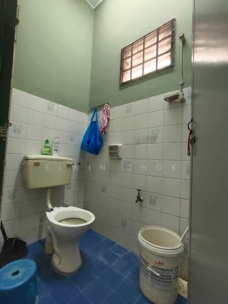 1-storey Terraced House for Rent in Taman Eng Ann (Klang) - Elwin Chok - Bathroom - PropertyGuru.com.my