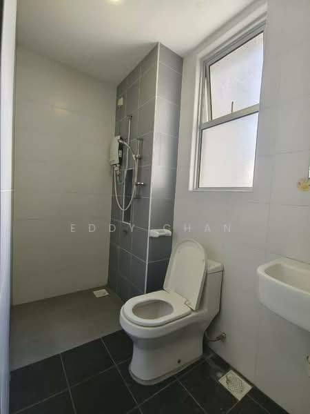 Kondominium untuk Dijual di The Aliff Residences (Alif Utama) - Eddy Chan - Bathroom - PropertyGuru.com.my