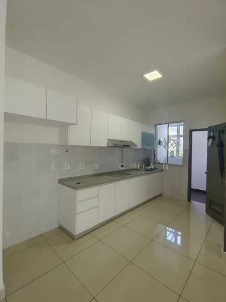 Kondominium untuk Dijual di The Aliff Residences (Alif Utama) - Eddy Chan - Kitchen - PropertyGuru.com.my