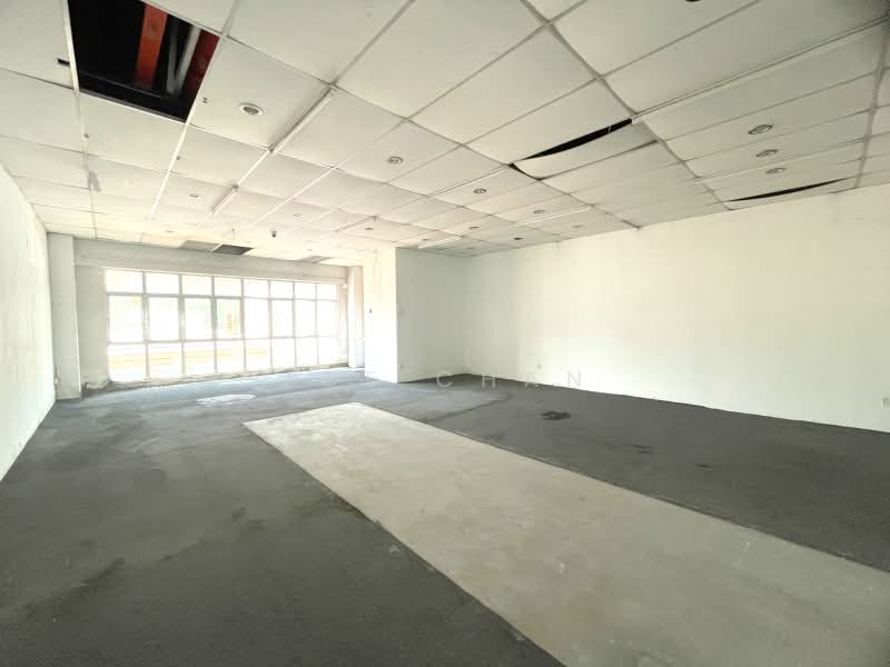 Kedai / Pejabat untuk Dijual di Bandar Puteri Puchong (Puchong) - Joe Chan - Interior - PropertyGuru.com.my