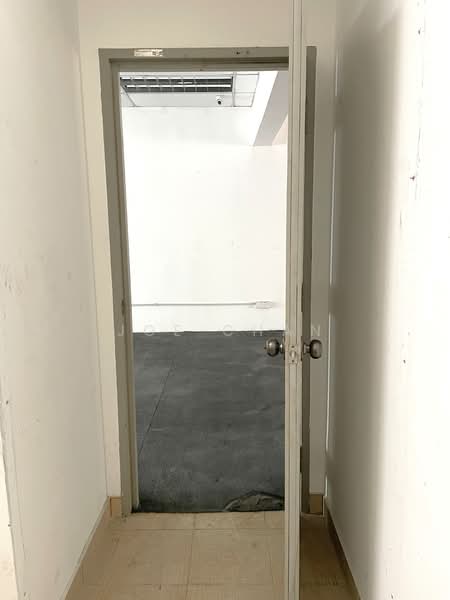 Kedai / Pejabat untuk Dijual di Bandar Puteri Puchong (Puchong) - Joe Chan - Interior - PropertyGuru.com.my