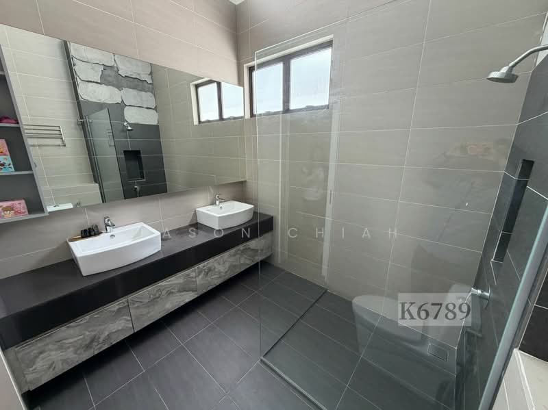 Rumah Teres 2.5-Tingkat untuk Dijual di Setia Utama (Setia Alam) - Mason Chiah - Bathroom - PropertyGuru.com.my