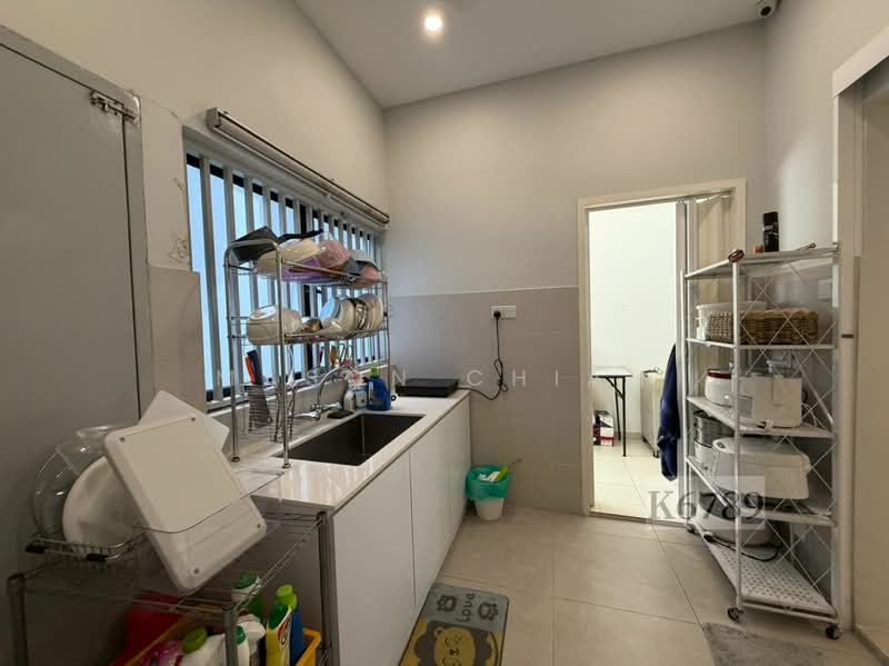 Rumah Teres 2.5-Tingkat untuk Dijual di Setia Utama (Setia Alam) - Mason Chiah - Kitchen - PropertyGuru.com.my