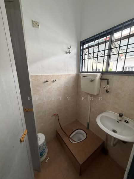 Rumah Teres 2-Tingkat untuk Dijual di Langkap (Perak) - Kelvin Foo - Bathroom - PropertyGuru.com.my